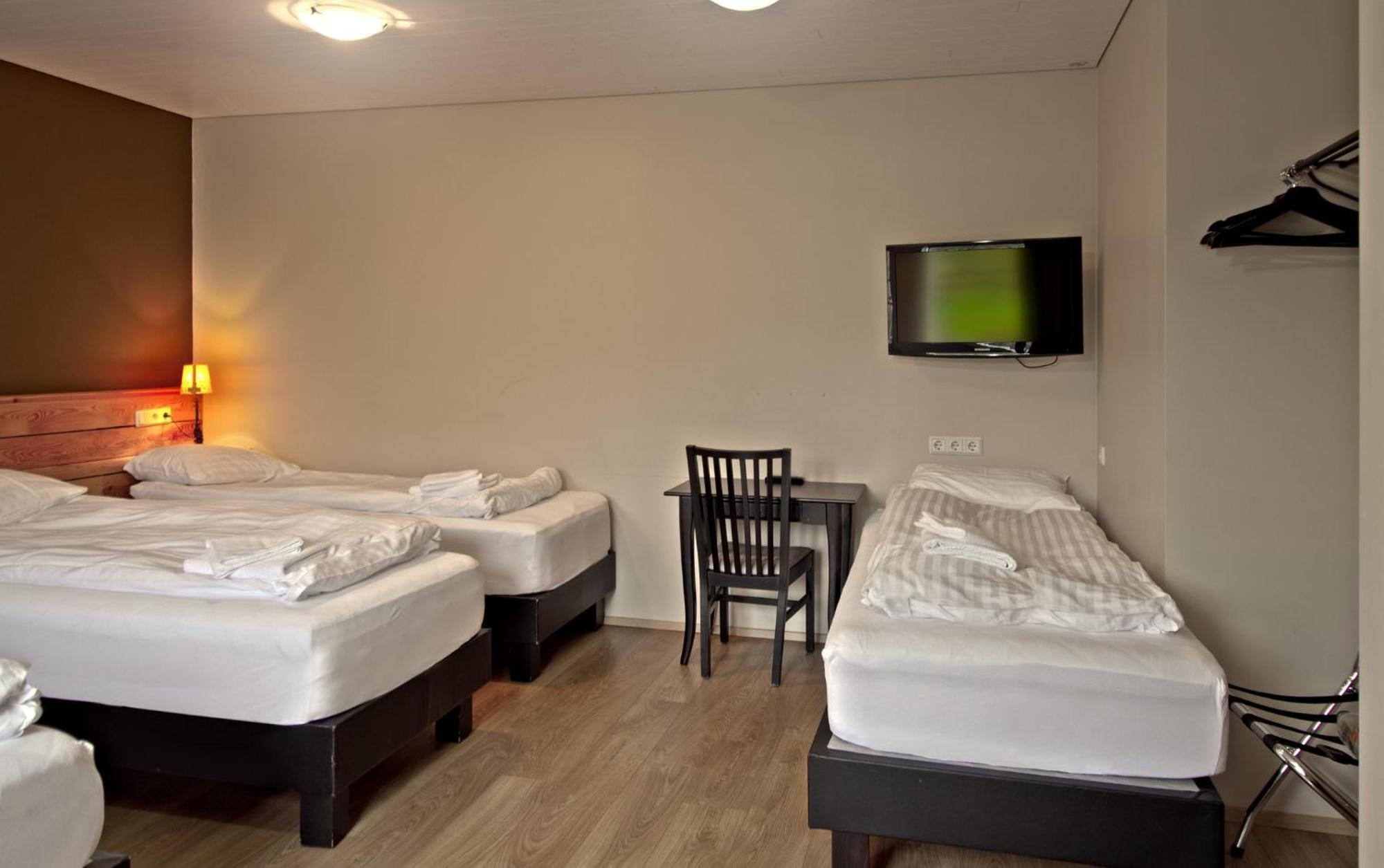 Hotel Post Breiðdalsvík Buitenkant foto